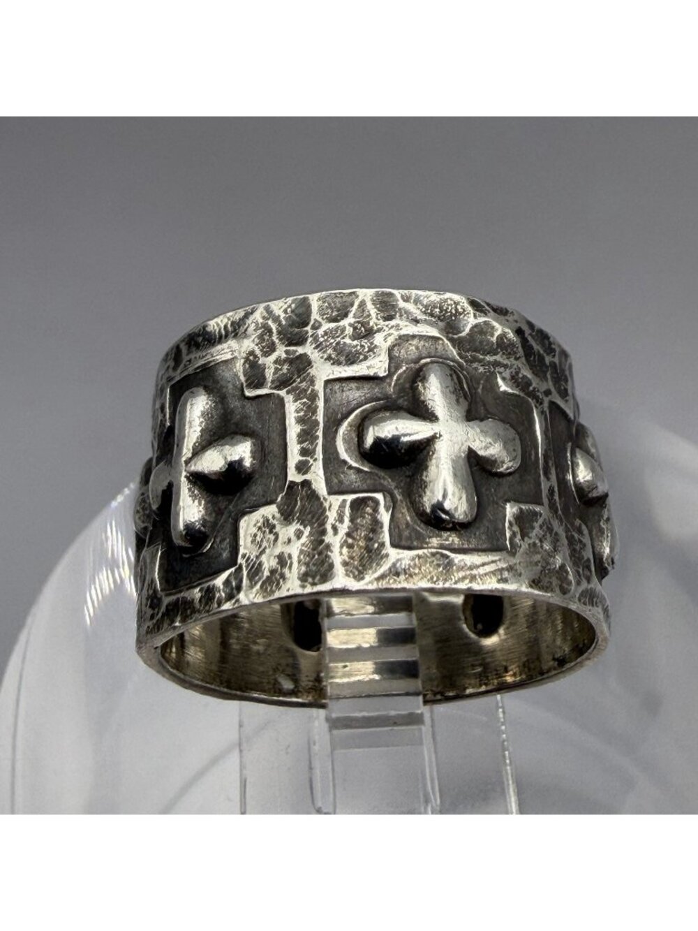 Ronnie Willie Navajo Cross Band Ring Sterling Silver Hammered Wide Size 8.75